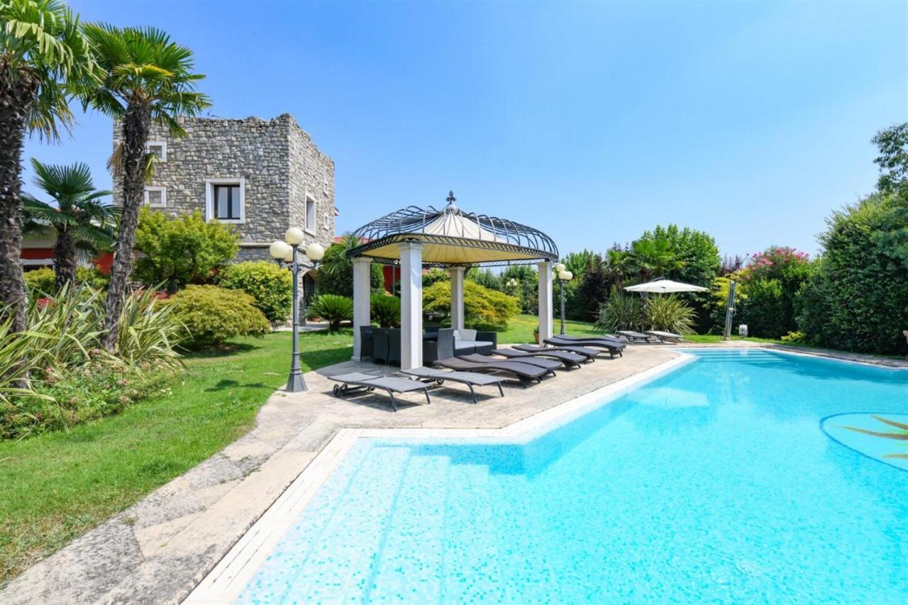 Private Luxury Villa With Pool Moniga del Garda Extérieur photo