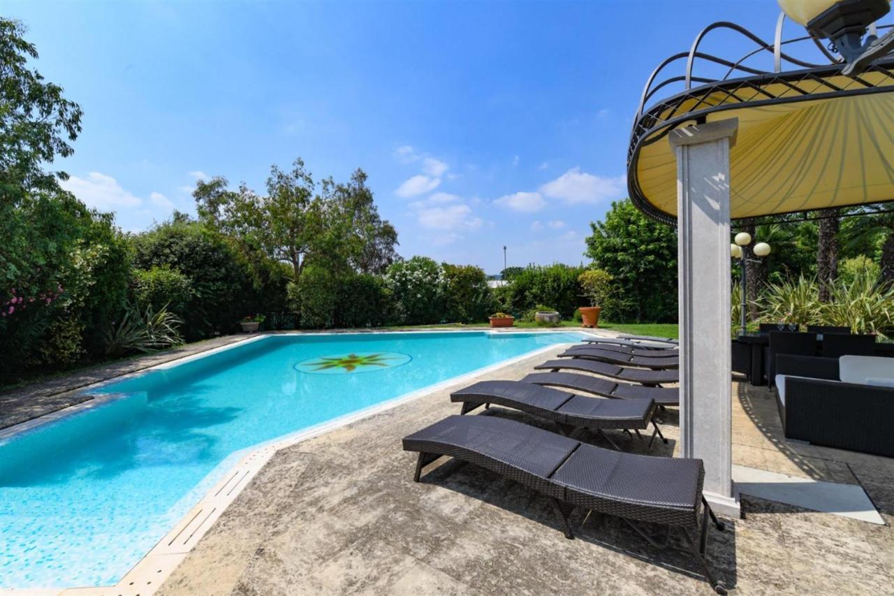 Private Luxury Villa With Pool Moniga del Garda Extérieur photo