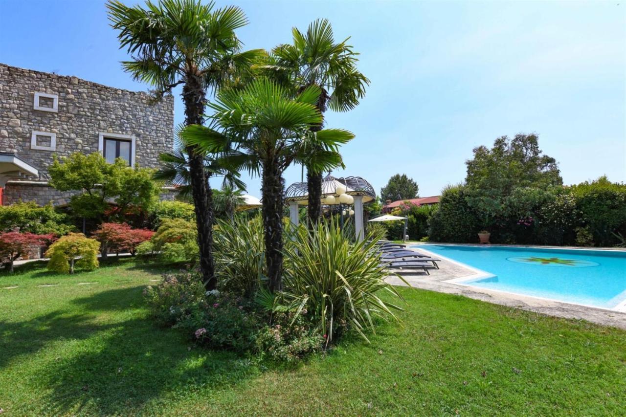 Private Luxury Villa With Pool Moniga del Garda Extérieur photo