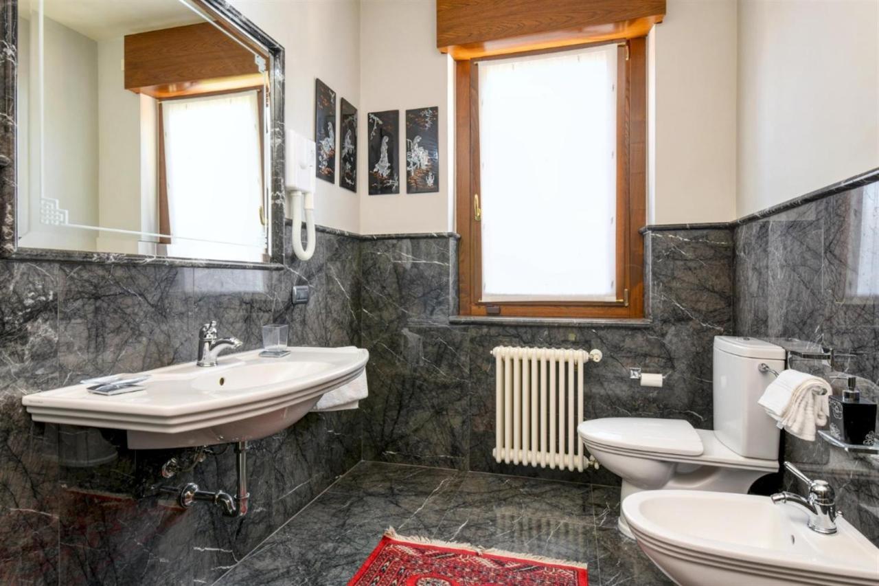 Private Luxury Villa With Pool Moniga del Garda Extérieur photo